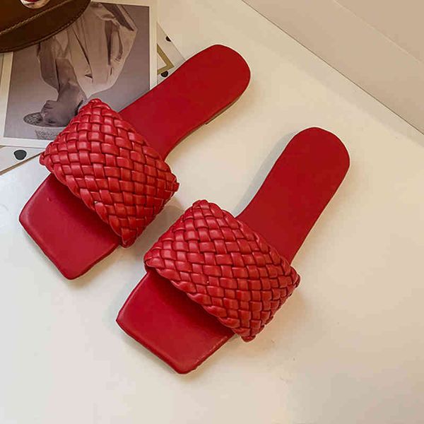 open-toe flat slippers fashion temperament braided charm set foot vacation beach sandals casual flip flops women shoes plus size c0410, Black 
open-toe flat slippers fashion temperament braided charm set foot vacation beach sandals casual flip flops women shoes plus size c0410, Black