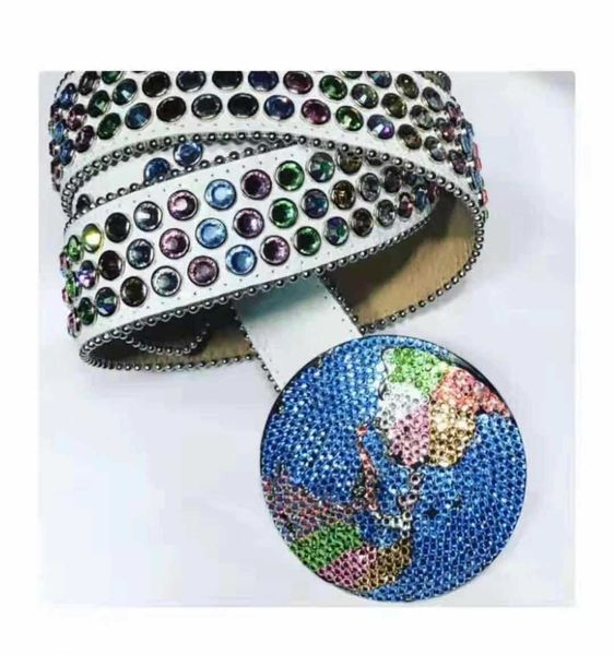 2022 designer belt bb simon belts for owen men women shiny kor diamond belt gold big bb belts handbag rick1, Black;brown
2022 designer belt bb simon belts for owen men women shiny kor diamond belt gold big bb belts handbag rick1, Black;brown