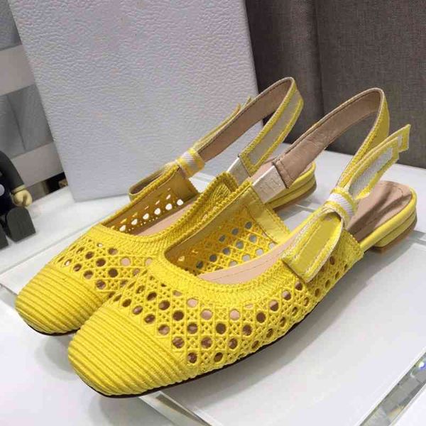 mesh breathable woman solid summer bow-knot ladies slip on sandals fashion square head shoes women 2021 hot, Black
mesh breathable woman solid summer bow-knot ladies slip on sandals fashion square head shoes women 2021 hot, Black