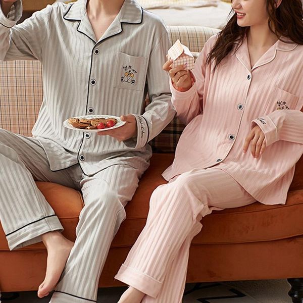 men's sleepwear couple snight pijamas double layer cotton long sleeve men pajamas sets household clothes set plus size night, Black;brown
men's sleepwear couple snight pijamas double layer cotton long sleeve men pajamas sets household clothes set plus size night, Black;brown