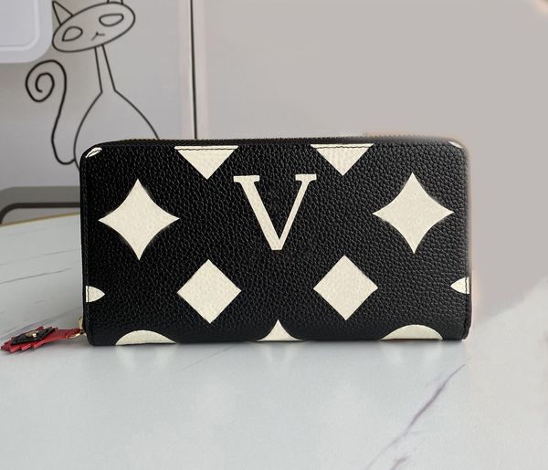 2023 fashion flowers designer wallets luxurys men women leather bags quality classic letters key coin purse original box plaid card holder m, Red;black
2023 fashion flowers designer wallets luxurys men women leather bags quality classic letters key coin purse original box plaid card holder m, Red;black