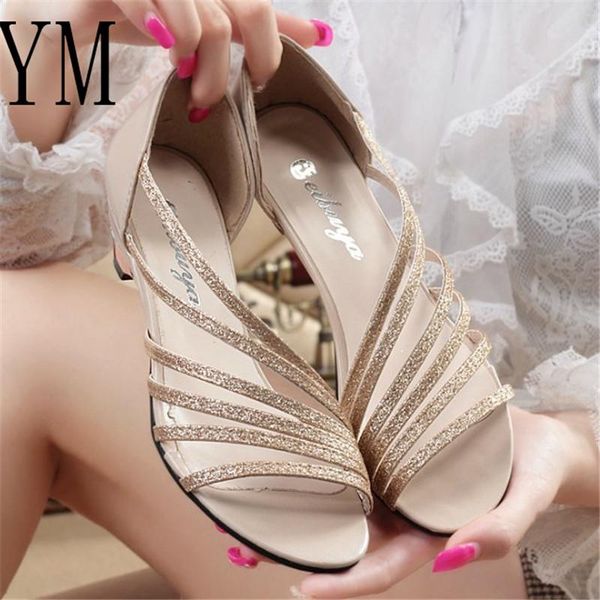 dress shoes 2021 sandals summer hollow out women flip flops weaving casual beach flat with rome style female sandal wedge low heels, Black
dress shoes 2021 sandals summer hollow out women flip flops weaving casual beach flat with rome style female sandal wedge low heels, Black