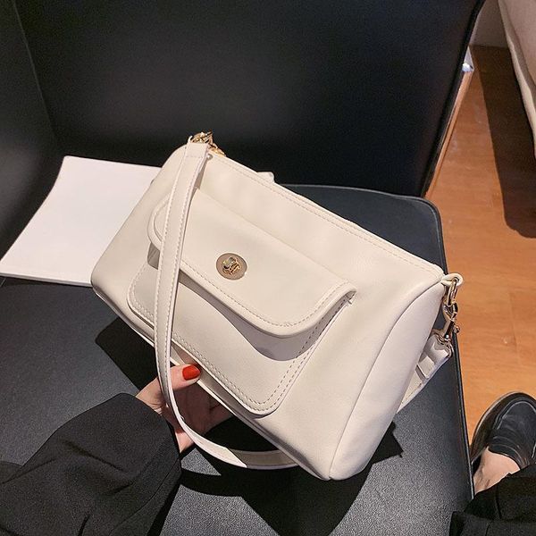 evening bags autumn style 2021 fashion ladies luxury underarm bag large capacity single shoulder messenger small square female
evening bags autumn style 2021 fashion ladies luxury underarm bag large capacity single shoulder messenger small square female