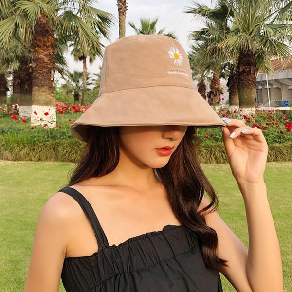wide brim hats 2021 sunscreen summer bucket hat women men korean daisy embroidery panama fisherman sun caps girls sunhat bob femme gorro, Blue;gray
wide brim hats 2021 sunscreen summer bucket hat women men korean daisy embroidery panama fisherman sun caps girls sunhat bob femme gorro, Blue;gray