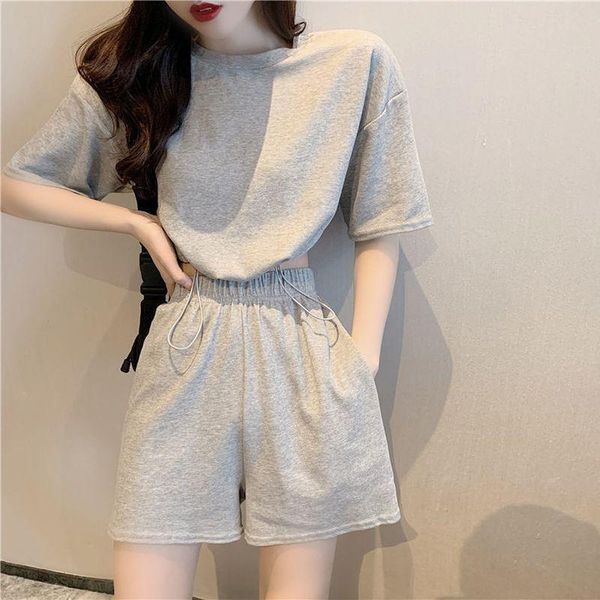 women's tracksuits solid suit clothes 2021 summer korean leisure sports loose waist short-sleeved shirt wide-leg shorts two-piece, Gray
women's tracksuits solid suit clothes 2021 summer korean leisure sports loose waist short-sleeved shirt wide-leg shorts two-piece, Gray