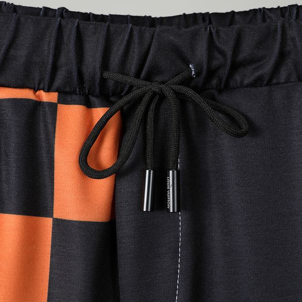luxury summer fashion men's plus size pants geometric pattern sports beach five-point shorts m-3xl, Black;brown
luxury summer fashion men's plus size pants geometric pattern sports beach five-point shorts m-3xl, Black;brown