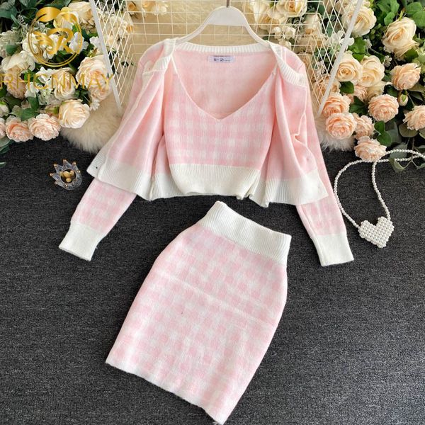 new 2021 autumn 3 pcs set sweaters for women fashion lady korean cardigans sweaters + vest + mini skirt knitted suitswimwear bathing suits s, Black;gray
new 2021 autumn 3 pcs set sweaters for women fashion lady korean cardigans sweaters + vest + mini skirt knitted suitswimwear bathing suits s, Black;gray