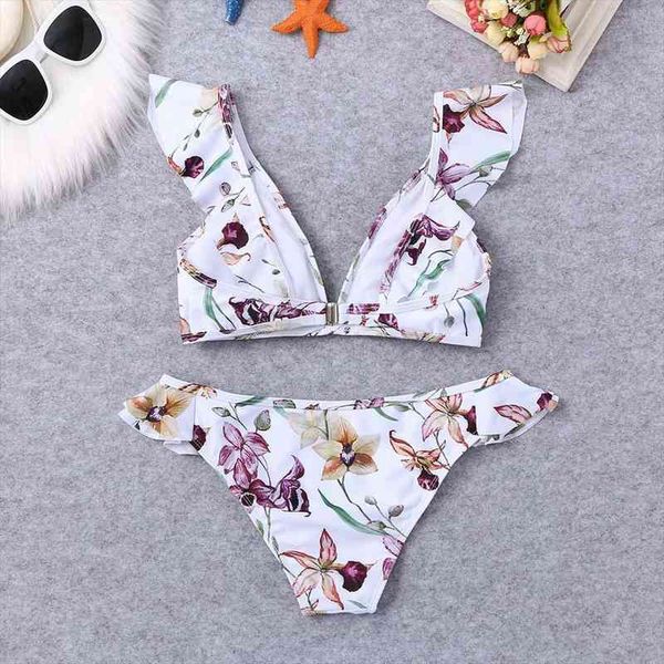 flower print ruffles bikinis sets bikini biquini women summer bohemia bath tankini hawaiian beach swimwear, White;black
flower print ruffles bikinis sets bikini biquini women summer bohemia bath tankini hawaiian beach swimwear, White;black