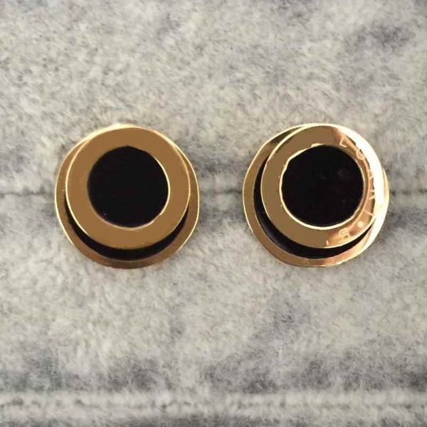 stainless steel lovers women designer stud gold black drop oil earrings for party wedding hoop logo printed wholesale, Golden;silver
stainless steel lovers women designer stud gold black drop oil earrings for party wedding hoop logo printed wholesale, Golden;silver
