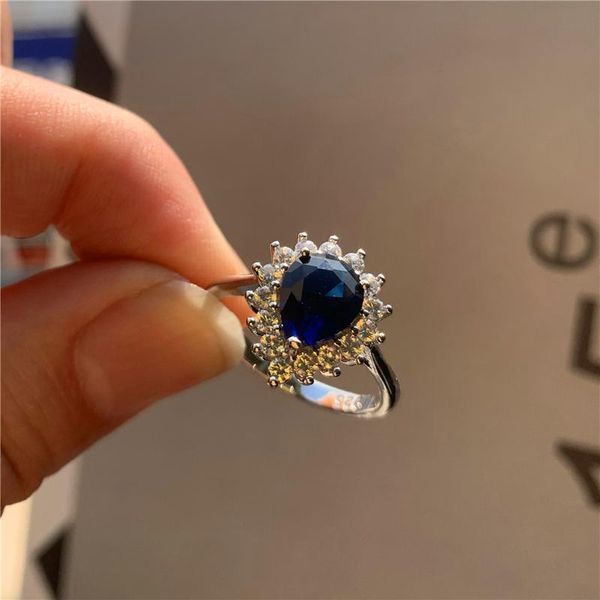 wedding rings luxury female blue crystal stone ring charm silver color for women promise water drop zircon engagement, Slivery;golden
wedding rings luxury female blue crystal stone ring charm silver color for women promise water drop zircon engagement, Slivery;golden