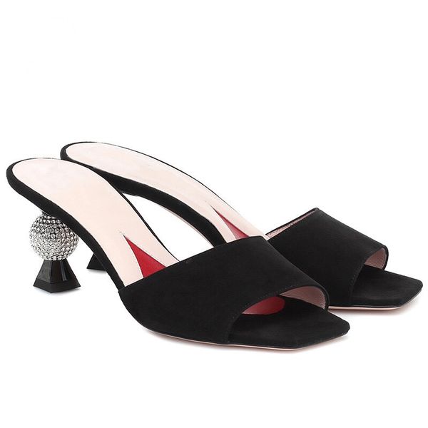 high-quality summer women's diamond ball high-heeled sandals classic square platform light shoes, black imported sheep, silver leather
high-quality summer women's diamond ball high-heeled sandals classic square platform light shoes, black imported sheep, silver leather