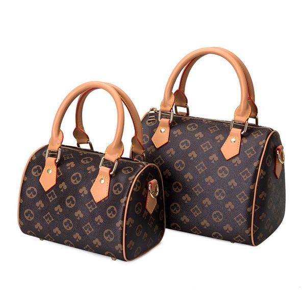 designer handbag women luxury designers bags shoulder purse crossbody bag tote purses boston handbags keepall speedy pochette accessories cr
designer handbag women luxury designers bags shoulder purse crossbody bag tote purses boston handbags keepall speedy pochette accessories cr