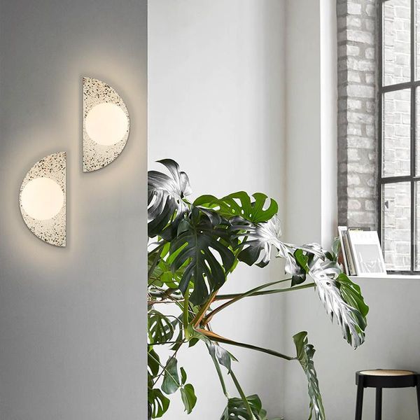 wall lamp bedroom bedside living room aisle hallway modern simple and light luxury romantic creative decoration
wall lamp bedroom bedside living room aisle hallway modern simple and light luxury romantic creative decoration