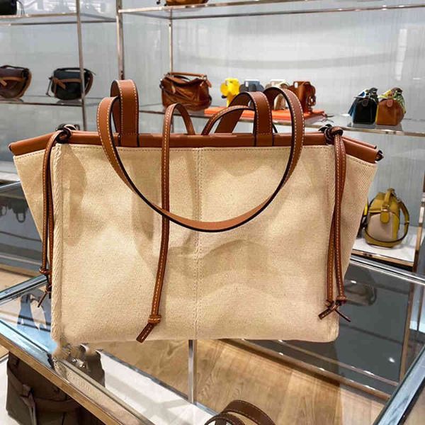 bag holderloewe / luo yiwei simple canvas leather tote shopping small hand beach women's baghandbag hook
bag holderloewe / luo yiwei simple canvas leather tote shopping small hand beach women's baghandbag hook