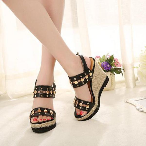 sandals vero nova palha cunha 11cm salto alto plataforma rebites femininos sandlias das senhoras, Black
sandals vero nova palha cunha 11cm salto alto plataforma rebites femininos sandlias das senhoras, Black