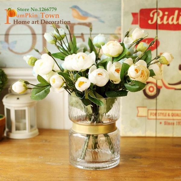 european minimalist retro camellia small roses,rosebuds artificial flowers,elegant colorshort branches of roses decorative flowers & wreaths
european minimalist retro camellia small roses,rosebuds artificial flowers,elegant colorshort branches of roses decorative flowers & wreaths