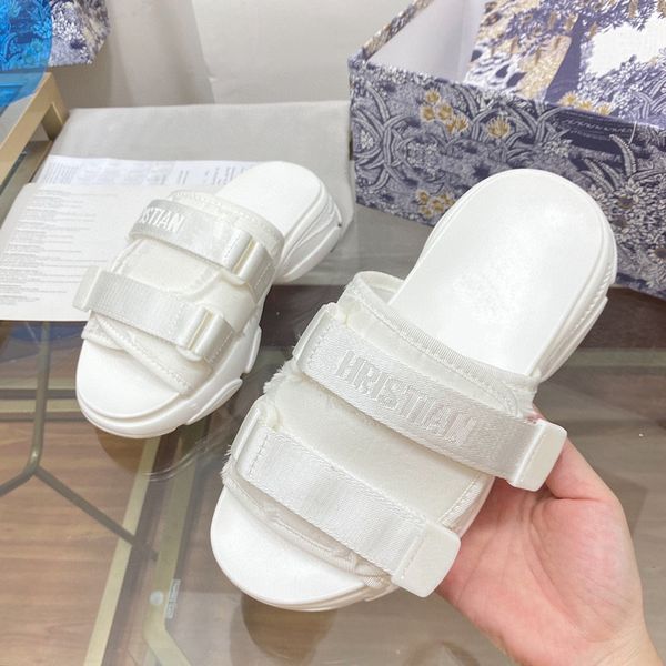 2021 d's father cool women's 2021 summer beach sports slippers with muffin and bottom luxurysss designersss shoes yw, Black
2021 d's father cool women's 2021 summer beach sports slippers with muffin and bottom luxurysss designersss shoes yw, Black