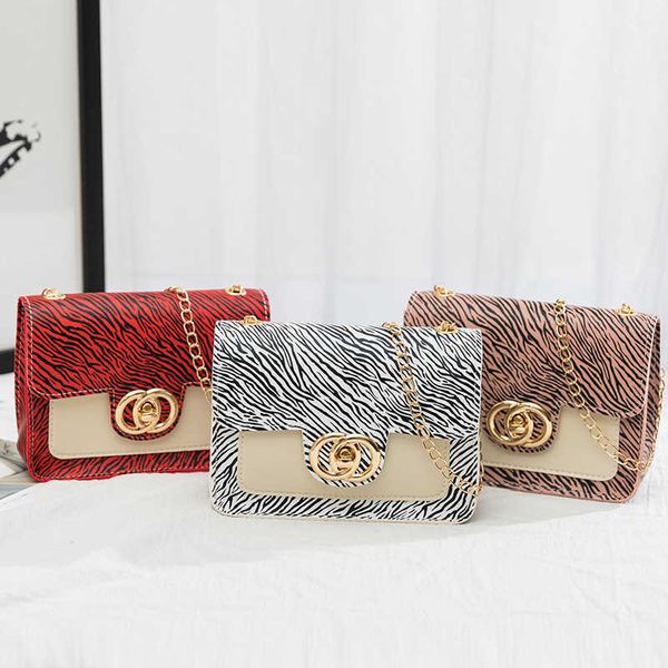 guangzhou small bag autumn winter 2021 tree chain lock single shoulder mobile phone slanting simple square, White
guangzhou small bag autumn winter 2021 tree chain lock single shoulder mobile phone slanting simple square, White