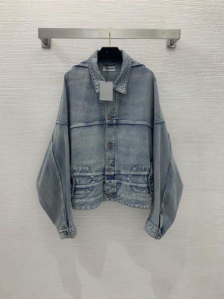 milan runway jackets 2021 autumn winter lapel neck long sleeve panelled women's designer sweaters brand same style outerwear 1013-3, Black;brown
milan runway jackets 2021 autumn winter lapel neck long sleeve panelled women's designer sweaters brand same style outerwear 1013-3, Black;brown