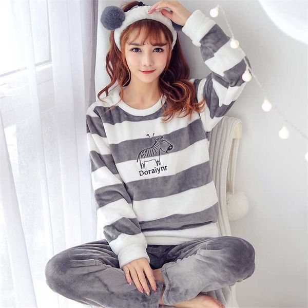 pajamas for women winter flannel pyjamas cartoon long sleeve coral fleece warm sleepwear kaiva pajamas loungewear women 211111, Black;red
pajamas for women winter flannel pyjamas cartoon long sleeve coral fleece warm sleepwear kaiva pajamas loungewear women 211111, Black;red