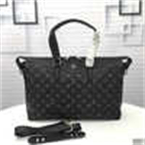 clutches brand designer luxury m40566 2020 spring body and summer briefcase handbags iconic bag handles shoulder bags totes cross evenin
clutches brand designer luxury m40566 2020 spring body and summer briefcase handbags iconic bag handles shoulder bags totes cross evenin