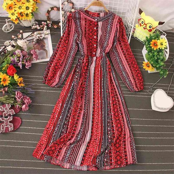 autumn floral dress women's all-match high-waisted thin single-breasted long-sleeved temperament and large a-line dressuk036 210506, Black;gray
autumn floral dress women's all-match high-waisted thin single-breasted long-sleeved temperament and large a-line dressuk036 210506, Black;gray