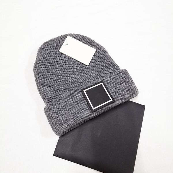 men designer beanie hat luxury women ski hats autumn print pattern solid color winter beanies, Blue;gray 
men designer beanie hat luxury women ski hats autumn print pattern solid color winter beanies, Blue;gray