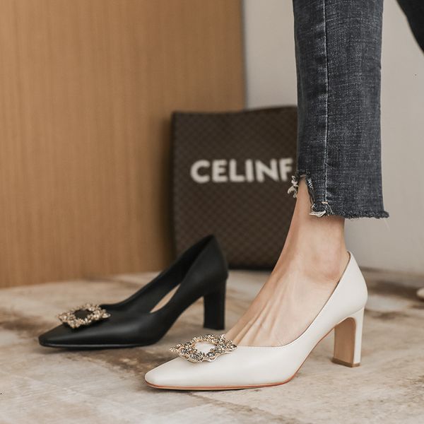 dress shoes small high heel thick single shoes women's season fashion medium square head professional commuting vmgw, Black
dress shoes small high heel thick single shoes women's season fashion medium square head professional commuting vmgw, Black