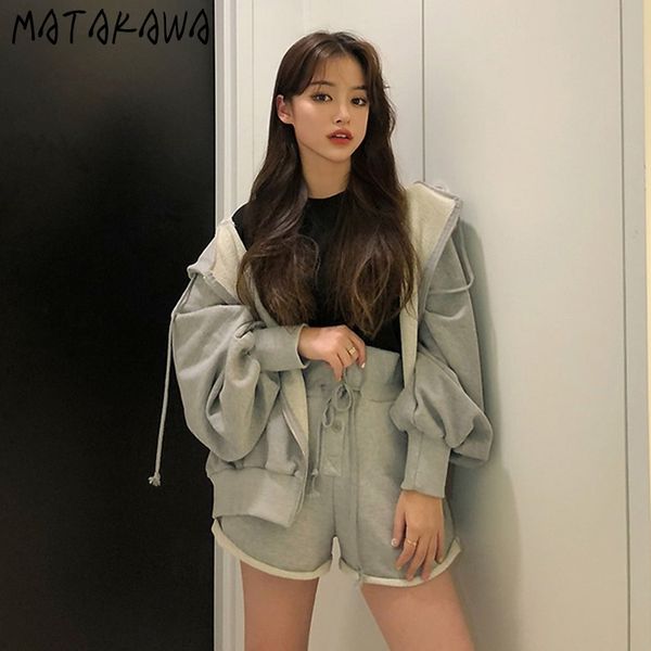matakawa sports and leisure suit loose hooded sweater coat + korean high waist curling shorts women two piece outfits 210513, White
matakawa sports and leisure suit loose hooded sweater coat + korean high waist curling shorts women two piece outfits 210513, White