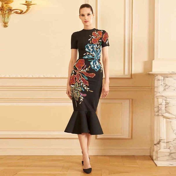 spring designer autumn fashion female vintage party sequins printing thin black elegant dress, Black;gray
spring designer autumn fashion female vintage party sequins printing thin black elegant dress, Black;gray