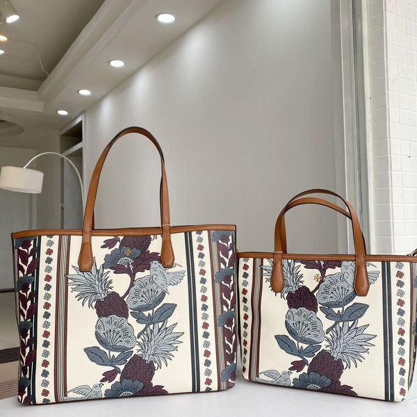 tb new women's pvc flower printed shopping #84765#84763 one shoulder portable messenger tote bag
tb new women's pvc flower printed shopping #84765#84763 one shoulder portable messenger tote bag