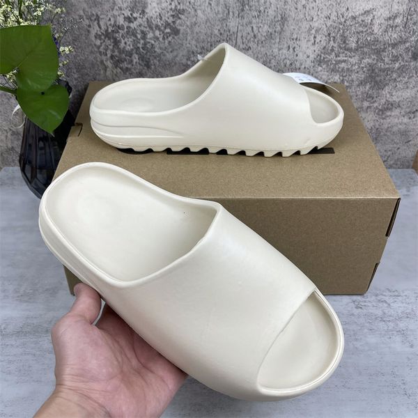 slippers designer 2021 women fashion flip flops embroidery sandal floral brocade striped beach genuine leather dazzle flowers slipper slides, Black
slippers designer 2021 women fashion flip flops embroidery sandal floral brocade striped beach genuine leather dazzle flowers slipper slides, Black