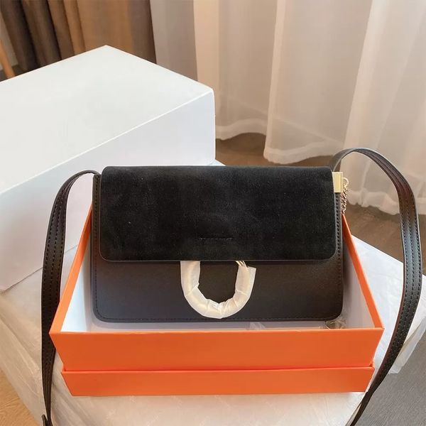 designers luxurys shoulder bags women chain crossbody shoulder bag handbags circle purse female fashion backpack
designers luxurys shoulder bags women chain crossbody shoulder bag handbags circle purse female fashion backpack