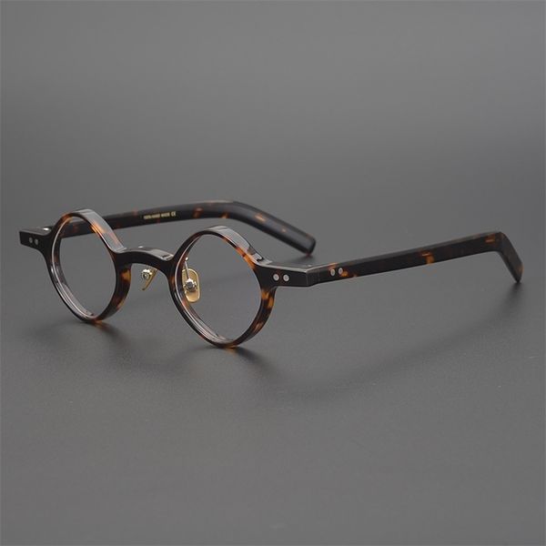 50% off factory outlet sale collection of handmade glasses irregular shaped of china style glasses frame men's plate with myopia glasse, White;black
50% off factory outlet sale collection of handmade glasses irregular shaped of china style glasses frame men's plate with myopia glasse, White;black