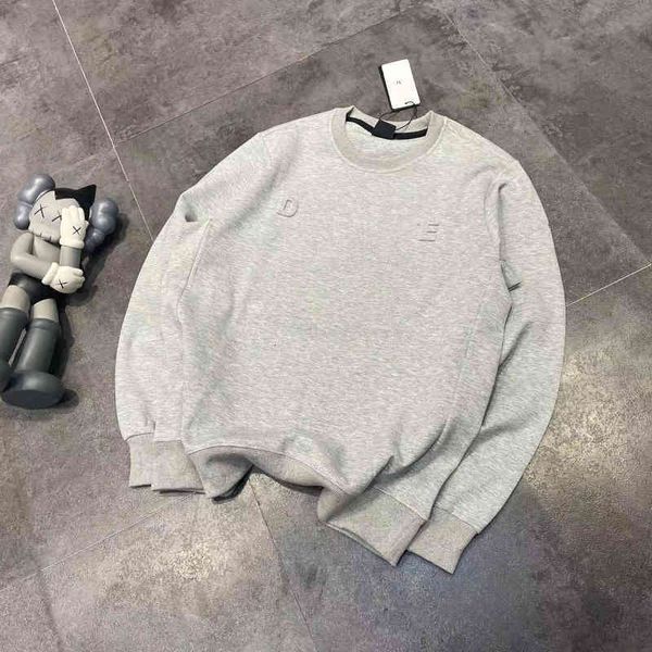 women's sweaters sprin men's and women's sweater leisure sports fashion brand raised embossin process straiht hair, White;black
women's sweaters sprin men's and women's sweater leisure sports fashion brand raised embossin process straiht hair, White;black