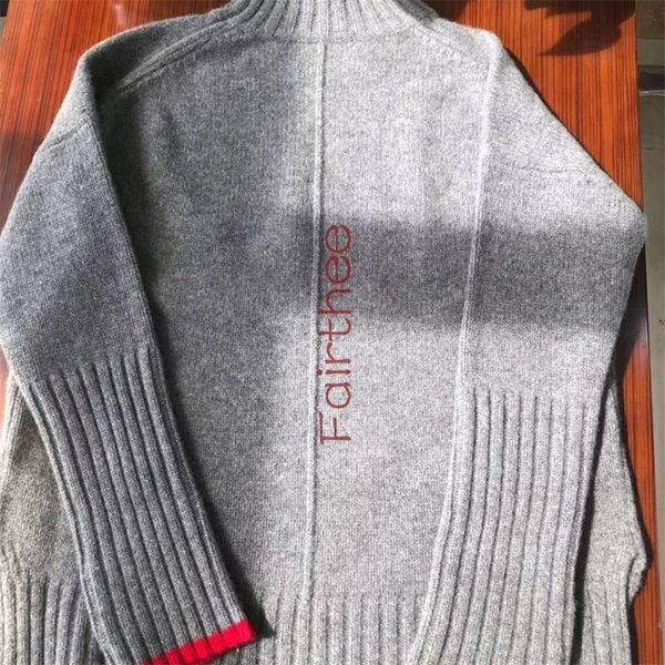 women sweater autumn/ winter wool letter high neck loose knitted sweater women's fashion age reduction 201204, White;black
women sweater autumn/ winter wool letter high neck loose knitted sweater women's fashion age reduction 201204, White;black