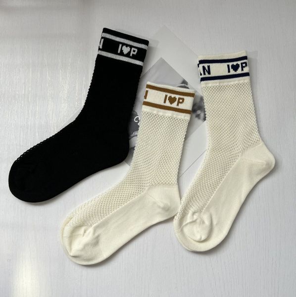 letter classic love brand calf socks fashion hosiery spring summer mesh hollowed hosierys designer middle tube sock k1r1, Black;white
letter classic love brand calf socks fashion hosiery spring summer mesh hollowed hosierys designer middle tube sock k1r1, Black;white