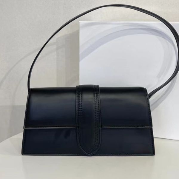 design underarm bag retro frosted suede material ladies' new handbag fashion versatile multifunctional large capacity hand twisted bag
design underarm bag retro frosted suede material ladies' new handbag fashion versatile multifunctional large capacity hand twisted bag
