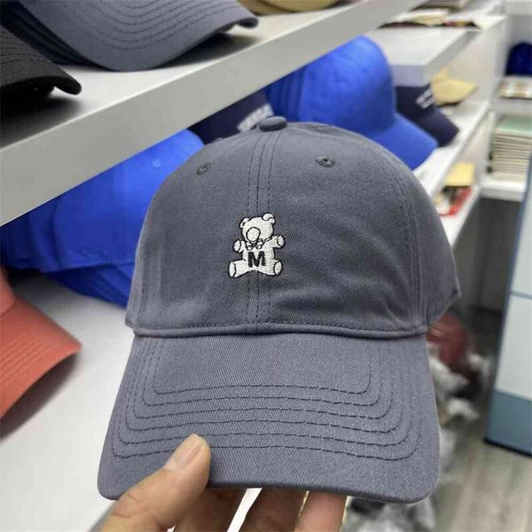 spring and summer bear embroidered baseball hat men's and women's korean version shows small face, shading, leisure and versatile, Blue;gray
spring and summer bear embroidered baseball hat men's and women's korean version shows small face, shading, leisure and versatile, Blue;gray