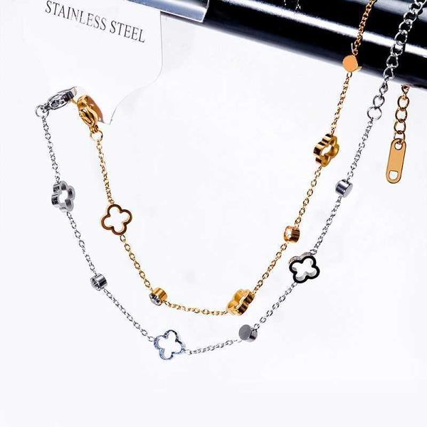 women's added four leaf clover bracelet, single chain, gold and silver, party blinds, 2021 fashion jewelry, Golden;silver
women's added four leaf clover bracelet, single chain, gold and silver, party blinds, 2021 fashion jewelry, Golden;silver