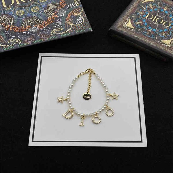 2022 women's fashion all-match high-quality new personality necklace brand wholesale family di letter pearl bracelet high sense jewelry, Silver
2022 women's fashion all-match high-quality new personality necklace brand wholesale family di letter pearl bracelet high sense jewelry, Silver