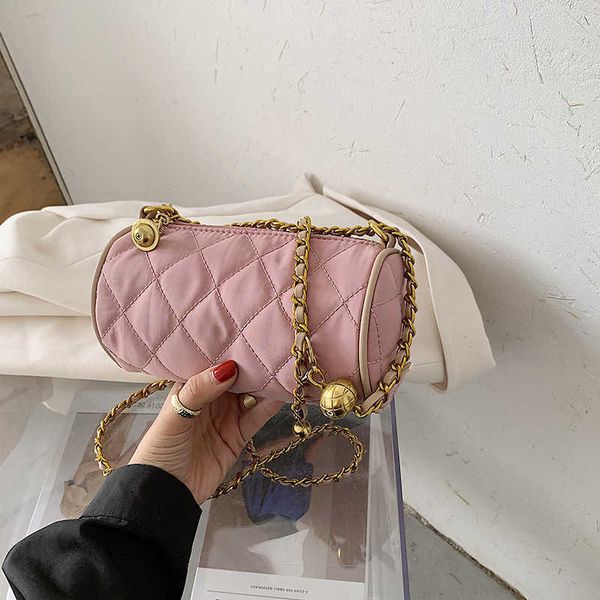 spring women's bag new fashion versatile ins net red single shoulder messenger bag drum bag
spring women's bag new fashion versatile ins net red single shoulder messenger bag drum bag