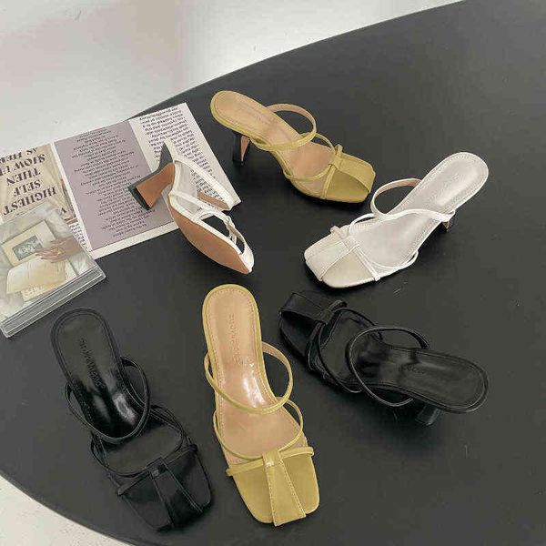 slippers fashion women square toe slip on thin high heels hollow narrow band black white yellow summer party pumps size 35 39 220328
slippers fashion women square toe slip on thin high heels hollow narrow band black white yellow summer party pumps size 35 39 220328