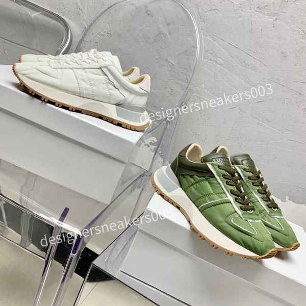 2022 fashion designer shoes women trainer sneakers boots low casual genuine leather trainers printing embossed grained rubber size35-45, Black
2022 fashion designer shoes women trainer sneakers boots low casual genuine leather trainers printing embossed grained rubber size35-45, Black