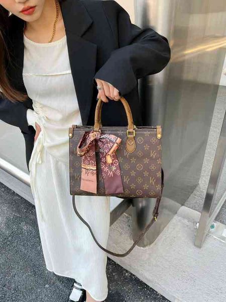 kuya ky women's bag fashion portable tote bag airport single shoulder menger 2022 spring and summer style
kuya ky women's bag fashion portable tote bag airport single shoulder menger 2022 spring and summer style