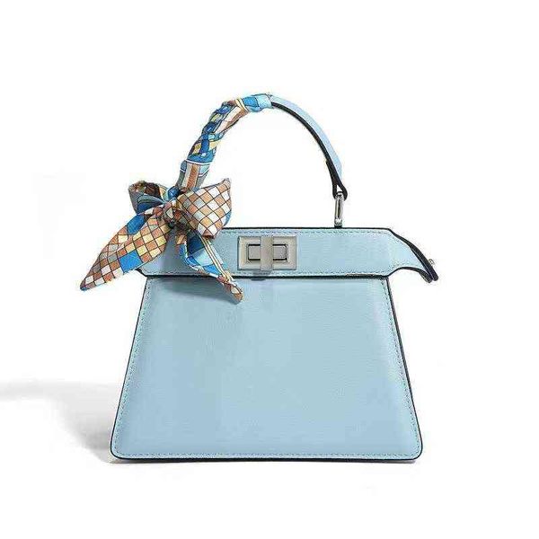 factory online export designer brand bags leather and double-layer exquisite kitten fashion trend single shoulder messenger color versatile
factory online export designer brand bags leather and double-layer exquisite kitten fashion trend single shoulder messenger color versatile