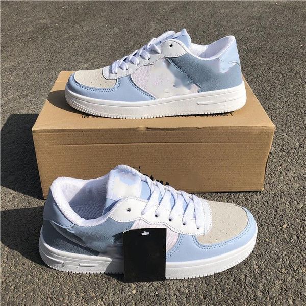 2022 men solid white black women leather low sneakers outdoor sports breathable children's fashion skateboarding shoes fashion vogue ti
2022 men solid white black women leather low sneakers outdoor sports breathable children's fashion skateboarding shoes fashion vogue ti