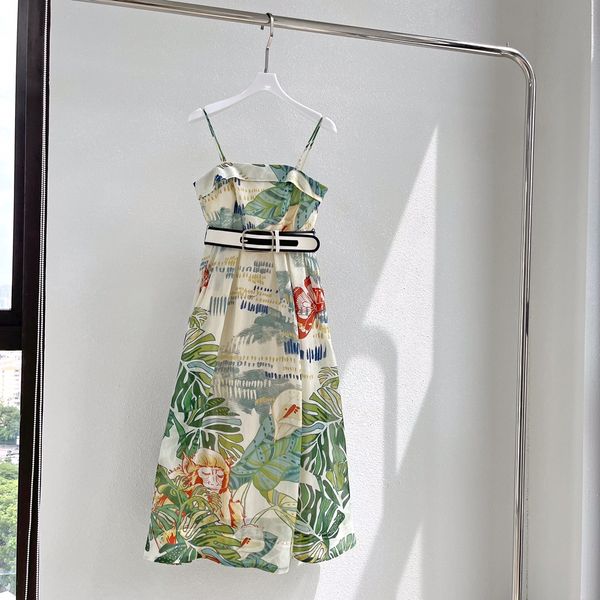 2022 spring and summer new dress australian light luxury strapless invisible suspender dress, White;black
2022 spring and summer new dress australian light luxury strapless invisible suspender dress, White;black