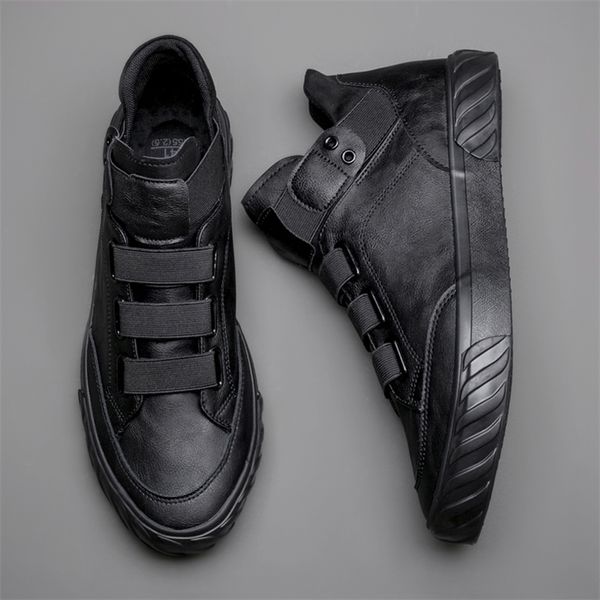 men s leather shoes korean trend comfortable loafer british fashion high sneakers moccasins 588 g 220614, Black;white
men s leather shoes korean trend comfortable loafer british fashion high sneakers moccasins 588 g 220614, Black;white