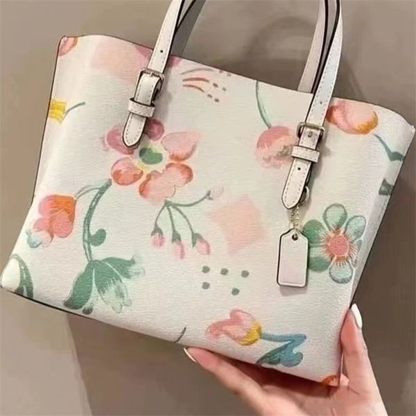designer coech handbags small fresh embroidery printing tot bag garden flowers national style broken unicorn size yzl
designer coech handbags small fresh embroidery printing tot bag garden flowers national style broken unicorn size yzl